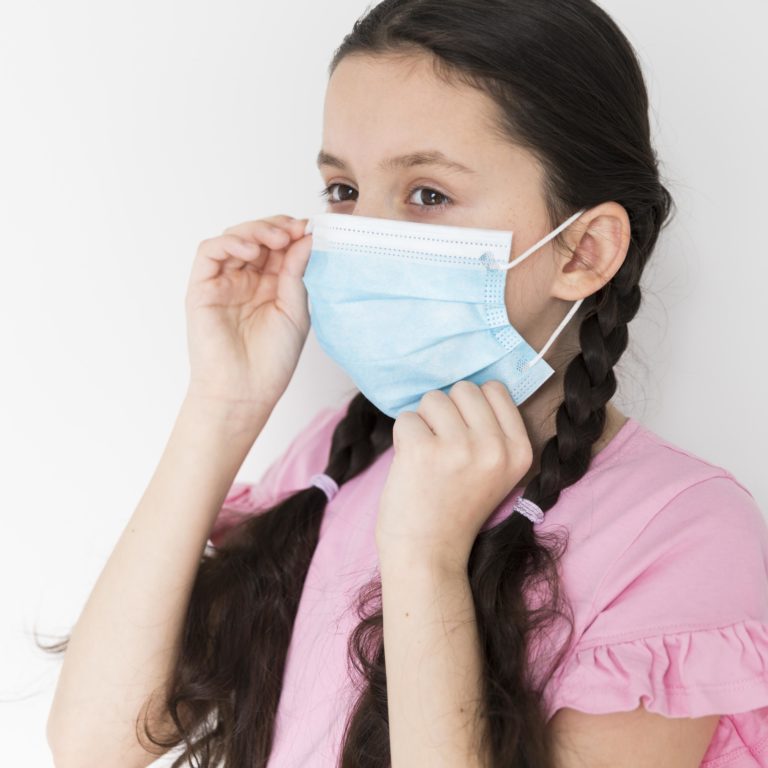 Lee más sobre el artículo Niños y covid-19: cómo afecta la infección a los más pequeños